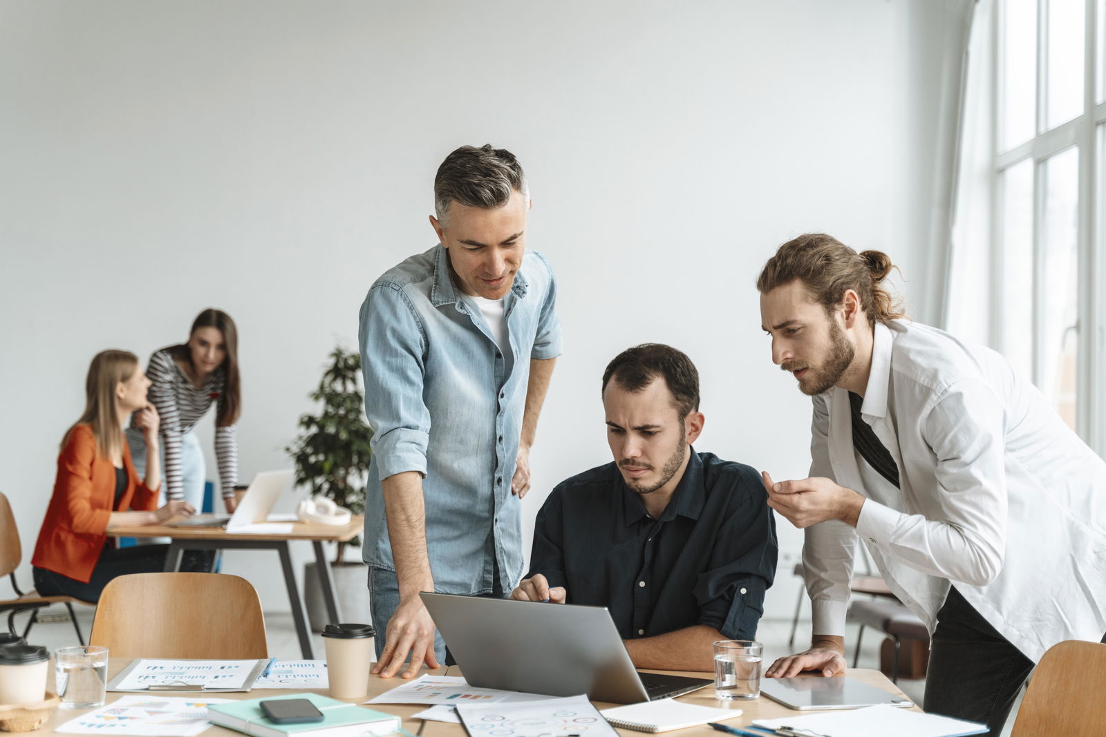 +Acompanhamento, +Simples, +Feliz