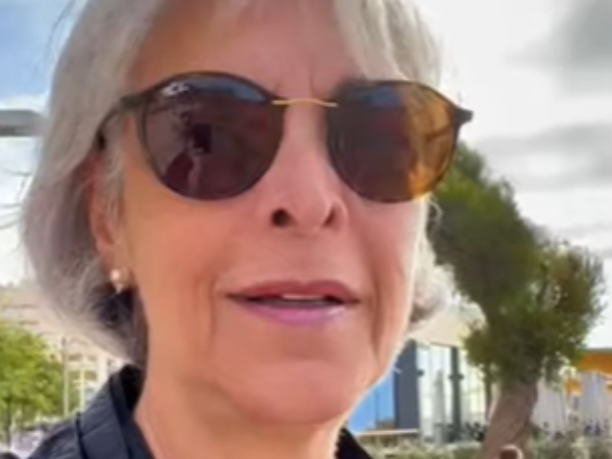 Maria Lucia e o marido se mudaram de Brasília para Portimão.