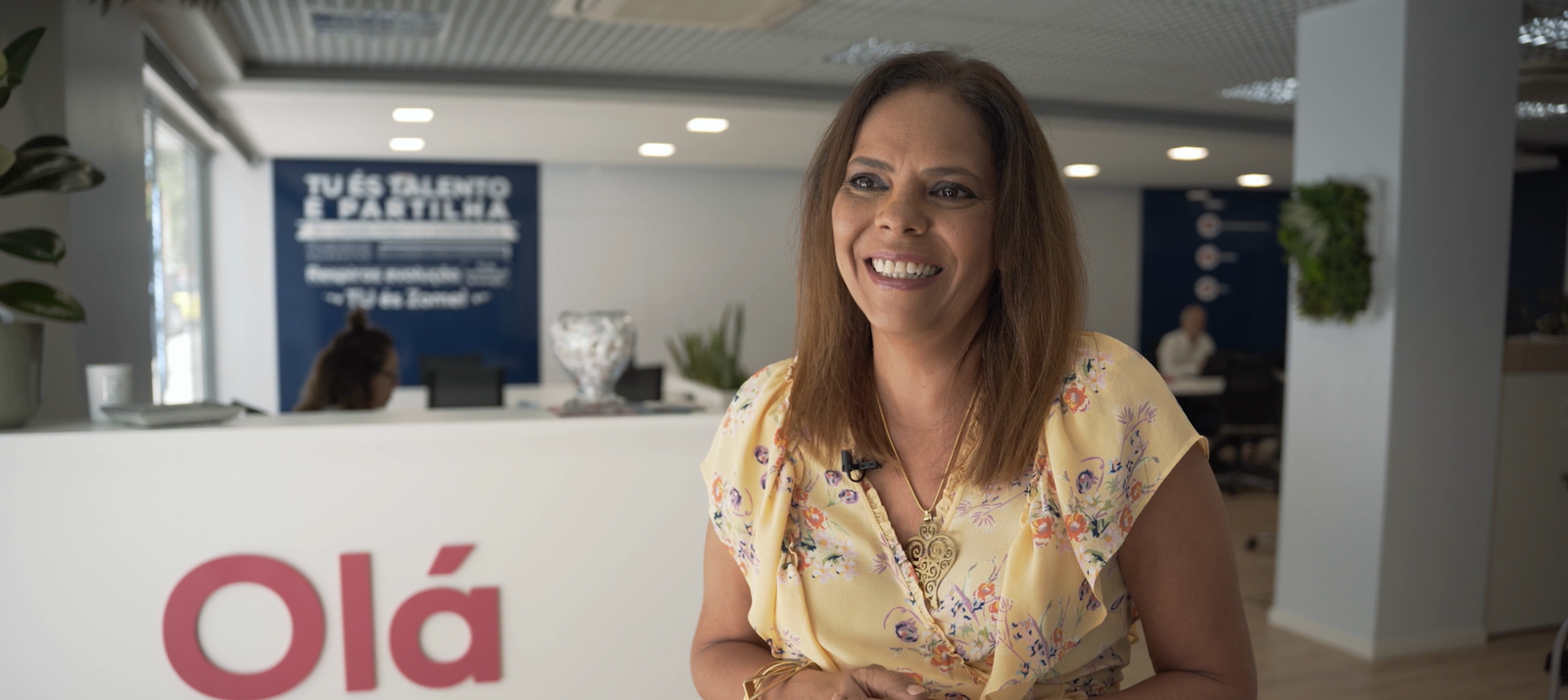 Who is Julibel Fernandes?